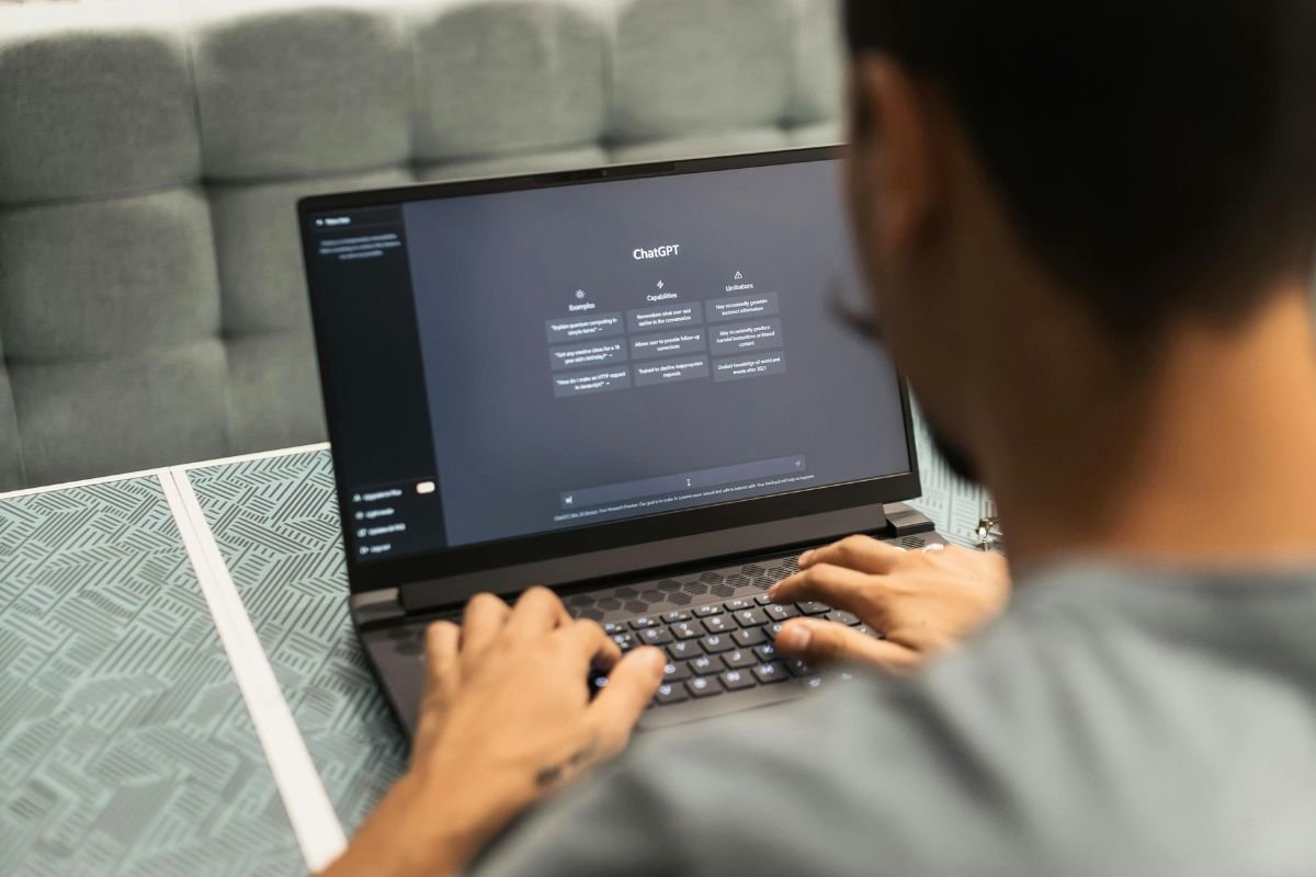 They often talk to ChatGPT: how AI is really changing their daily lives