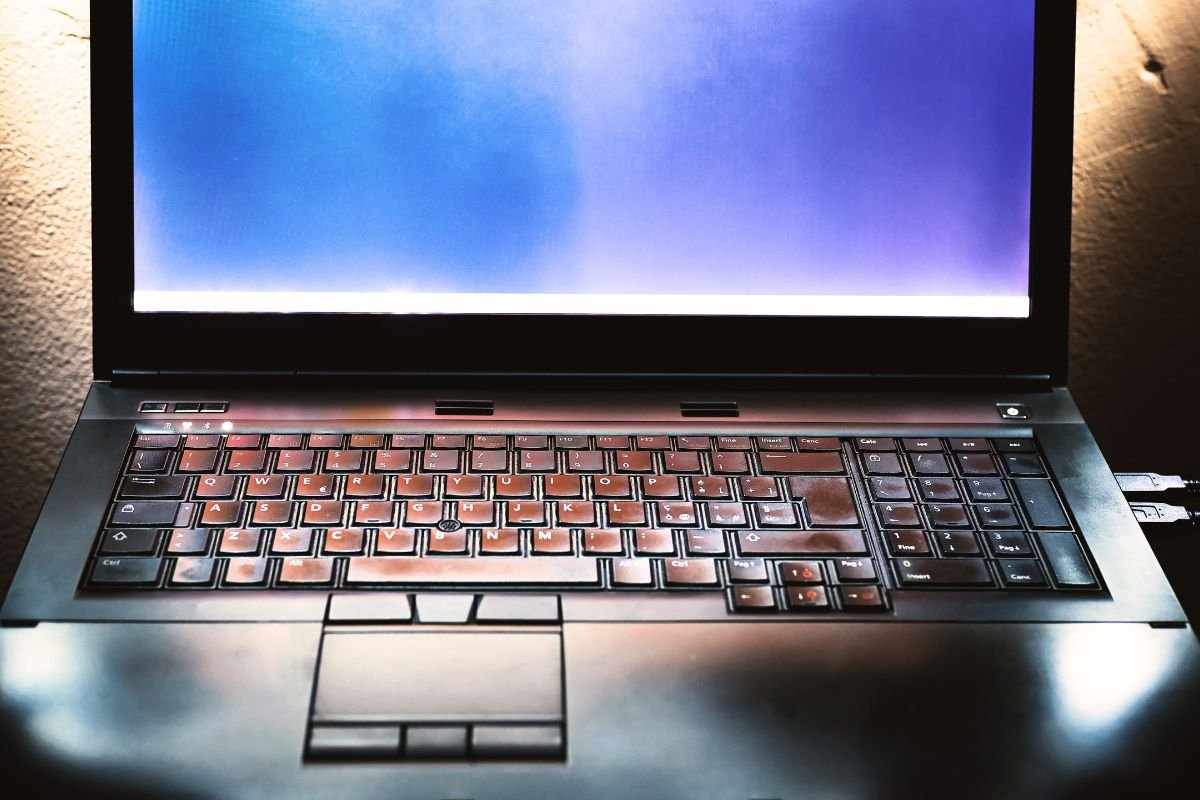I had an old computer collecting dust — here’s how I turned it into a Chromebook