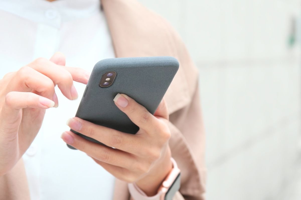 How to share your location by text in an emergency